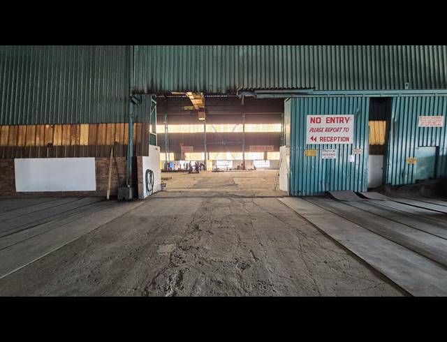 5,600M² FACTORY TO LET IN ANDERBOLT